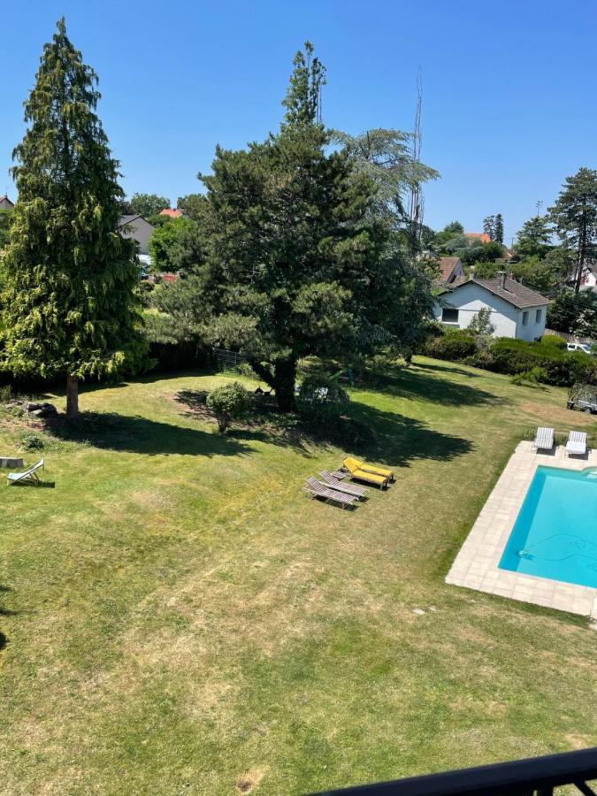 Holiday Home Villa Castel Marie Louise Нері-ле-Бен Екстер'єр фото